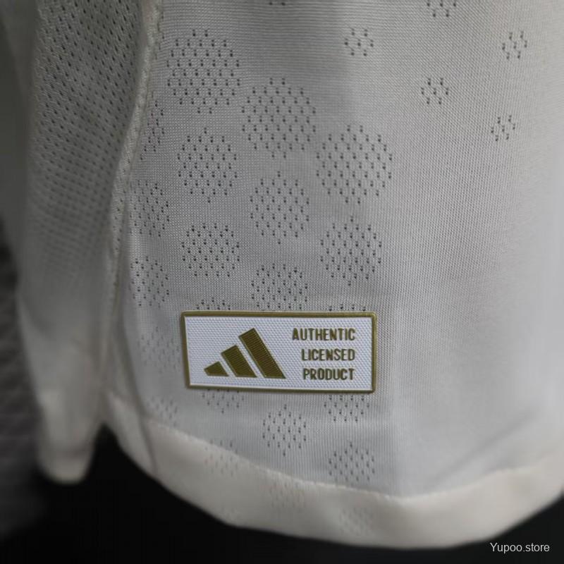 Version 25/26 Liverpool Away Jersey