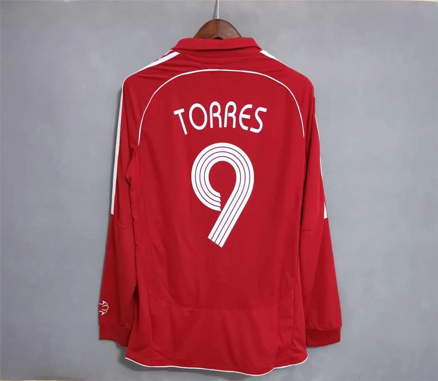Retro 2006/07 Liverpool Home Jersey Long Sleeve